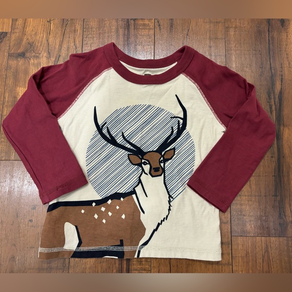 Tea Collection Winter Reindeer Buck Deer Stag Long Sleeve Shirt, Boys Size 2 - Picture 1 of 8
